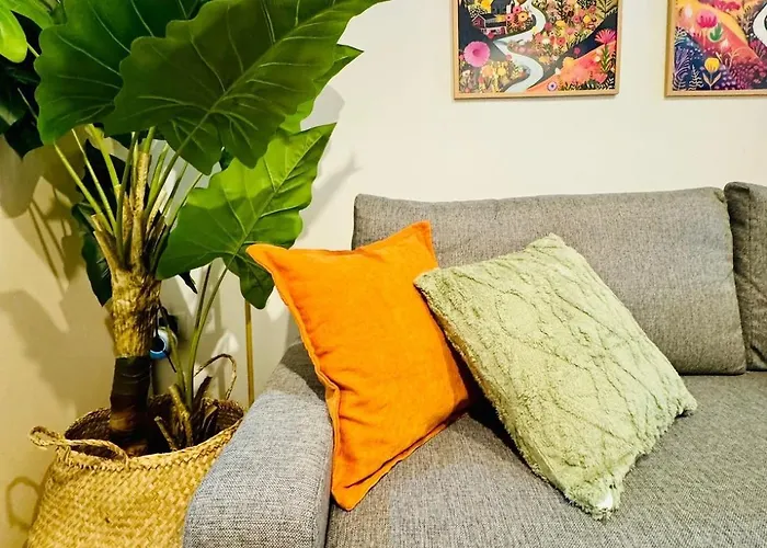 Appartamento Ori B & Spacious Flat Close To The Center Valenza