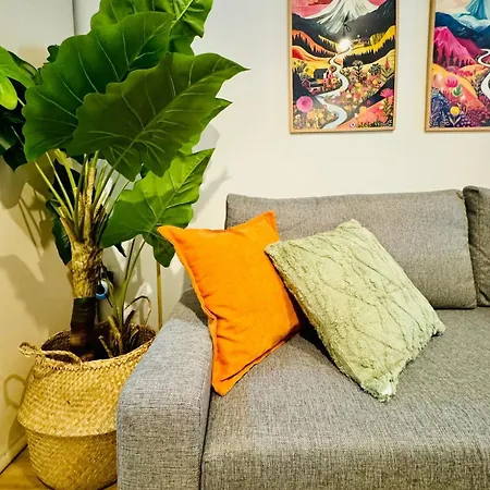 Apartmán Ori B & Spacious Flat Close To The Center Valencie